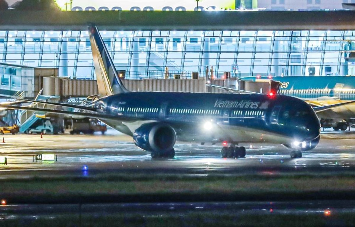 Vietnam Airlines opère avec succès son premier vol direct vers les États-Unis